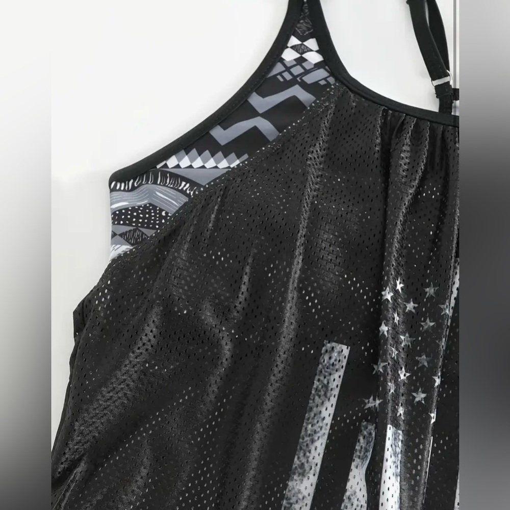 Black Flag Geometric Tankini Set - Picture 3 of 10